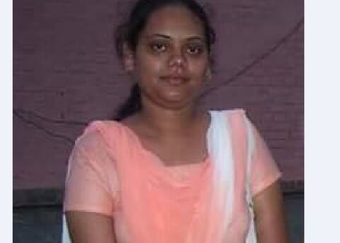 मुजफ्फरपुर रेप कांड के बाद से ही फरार है ब्रजेश ठाकुर की सबसे बड़ी राजदार मधु मुजफ्फरपुर रेप कांड के बाद से ही फरार है ब्रजेश ठाकुर की सबसे बड़ी राजदार मधु