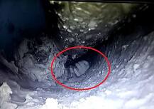 बिहार: 100 फीट गहरे बोरवेल में गिरी 3 साल बच्ची, रेस्क्यू ऑपरेशन जारी