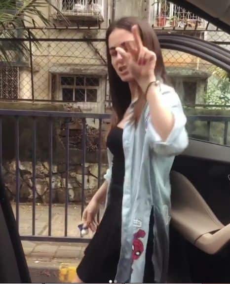 दिल्ली से लुकर मुंबई, उत्तर प्रदेश तक की पुलिस ने लोगों को ये चैलेंज ना करने की अपील करने के साथ ही चेतावनी दी है. फोटोः इंस्टाग्राम