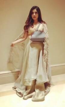 हाथ में चोट लगने के बावजूद फोटोशूट करवाती नजर आईं भूमि पेडनेकर