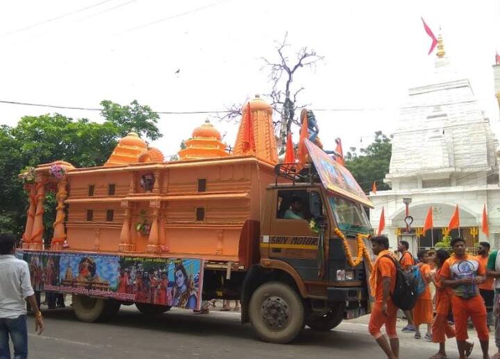 हरिद्वार जाने के लिए बिजनौर-नजीबाबाद का रास्ता चुना गया है. इस कांवड़ के जरिए जन-जन तक मंदिर निर्माण के संकल्प की अलख जगाना है. 9 अगस्त को इस कांवड़ में गंगाजल लेकर यात्रा औघड़दानी के मंदिर पहुंचेगी और कार्यकर्ता यहां जलाभिषेक कर महादेव से राममंदिर निर्माण के लिए प्रार्थना करेगें.