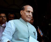 डाकिया डाक ही नहीं, लोगों के दरवाजे तक बैंक सेवाएं भी पहुंचाएगा: राजनाथ सिंह