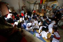 पाकिस्तान: आतंकियों ने फूंके 12 स्कूल, निशाने पर रहे लड़कियों के ज्यादातर स्कूल