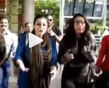 VIDEO: स्टंट के बाद अजय देवगन के बेटे युग ने एयरपोर्ट पर की ऐसी हरकत, हैरान हो गईं मम्मी काजोल