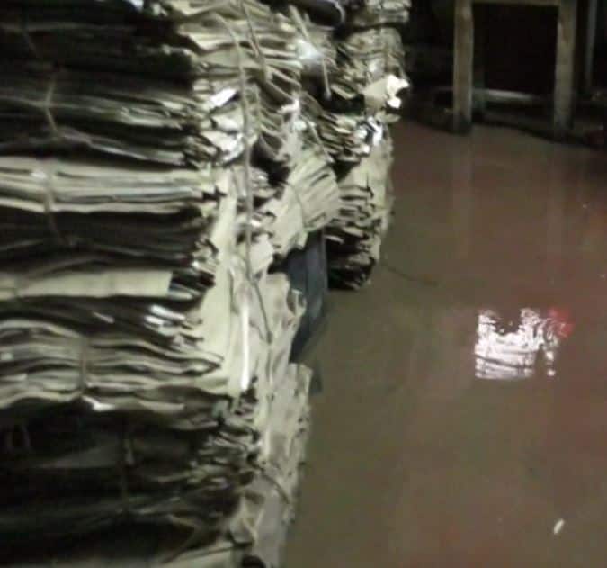 गोरखपुर आरटीओ ऑफिस की इन तस्वीरों को देख कर तो आप भी चौंक जाएंगे