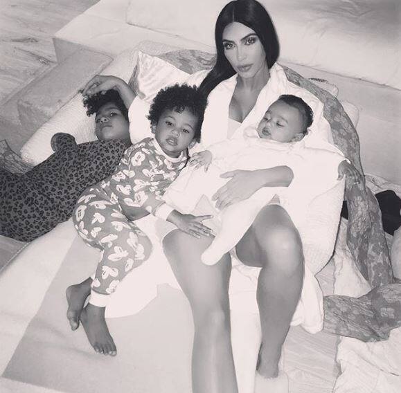 किम कर्दाशियां तीन बच्चों की मां हैं. फोटो: इंस्टाग्राम