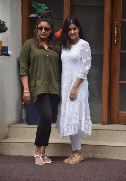 गौरतलब है कि जब तनुश्री वापस आईं तो पहली बार में उन्हें एयरपोर्ट पर पहचानना मुश्किल रहा था. (तस्वीर: मानव मंगलानी)