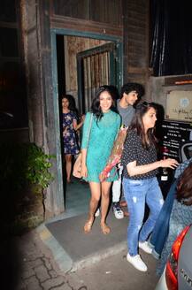 इस एक्ट्रेस के साथ ईशान खट्टर ने मनाया  फ्रेंडशिप डे, ये रही तस्वीरें