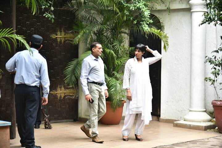 श्वेता बच्चन की शादी रंजन नंदा के बेटे निखिल नंदा से हुई थी. इन दोनों के दो बच्चे बेटी नव्या और बेटा अगत्य है. फोटोः मानव मंगलानी