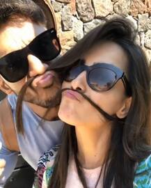 पति के साथ यूरोप में छुट्टियां मना रही हैं एक्ट्रेस अनिता हसनंदानी, देखें हर पल की तस्वीरें