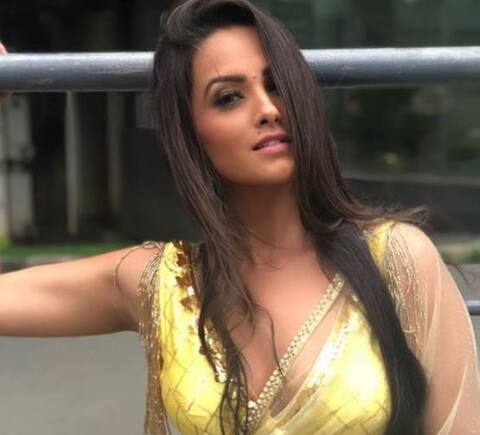 पति के साथ यूरोप में छुट्टियां मना रही हैं एक्ट्रेस अनिता हसनंदानी, देखें हर पल की तस्वीरें पति के साथ यूरोप में छुट्टियां मना रही हैं एक्ट्रेस अनिता हसनंदानी, देखें हर पल की तस्वीरें