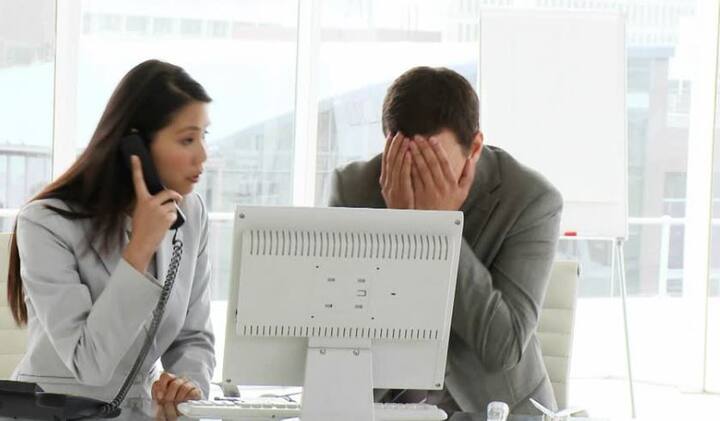 रिसर्चर्स ने बताया कि जैसे की उम्मीद की जा रही थी जो कंटेस्टेंट किसी भी प्रकार के दबाव में नहीं थे. उन्होंने बुरी खबरों के मुकाबले अच्छी खबरों को ज्यादा अच्छे से लिया वहीं तनाव से जूझ रहे लोगों ने बुरी खबरों को ज्यादा अच्छे तरीके से लिया. तस्वीर: गूगल फ्री इमेज