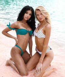 काइली और केंडल जेनर की ई-कॉमर्स वेबसाइट के लिए टॉपलेस हुईं मॉडल्स, देखें तस्वीरें