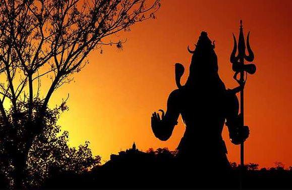 शिवरात्रि के दिन व्रत रखने से दांपत्य जीवन में प्रेम बढ़ता है ऐसी भी मान्यताएं हैं. फोटो : गूगल फ्री इमेज