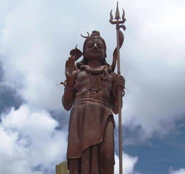 गुरु जी कहते हैं कि व्रतियों को पूजा के बाद उड़द की दाल का आज के दिन दान करना चाहिए. फोटो : गूगल फ्री इमेज