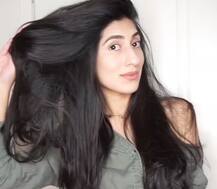 शैंपेन से बाल धोने का आया ट्रेंड, वीडियो सोशल मीडिया पर हो रही है वायरल