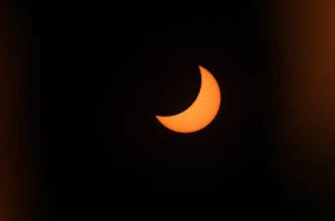 सिंह राशि के व्यक्ति की स्वास्थ्य संबंधी खर्चे में बढ़ोतरी हो सकती है और कंपीटिटर हाथ से मौके छीनने का प्रयास कर सकता है. कन्या राशि के लोगों के उत्साह में थोड़ी कमी आ सकती है और उन्हें बिजनेस में थोड़ी सतर्कता बरतनी चाहिए. फोटो : गूगल फ्री इमेज