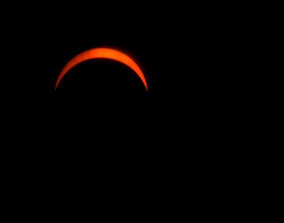 कुंभ राशि के व्यक्ति किसी से वाद- विवाद न करें और प्रतिद्वंदियों से सचेत रहें और मीन राशि के व्यक्ति को परिक्षाओं की चिंता सता सकती है और माता- पिता बच्चों की शिक्षा को लेकर परेशान हो सकते हैं. फोटो : गूगल फ्री इमेज