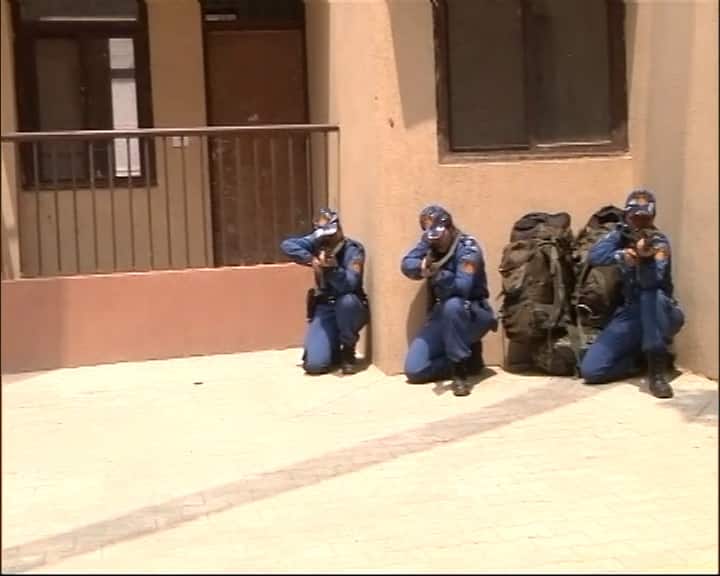 इस ग्रुप की खास बात यह है कि सभी महिलाएं नार्थ ईस्ट से हैं. साथ ही इन्होंने देश के लिए जीने मरने के जज्बे के चलते ही इन्होंने यह विंग ज्वाइन किया है. 