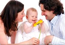 परिवार की खुशियों की चाबी है टर्म इंश्योरेंस, लेकिन इन बातों का रखें ख्याल