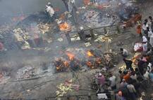 MP: कम बारिश में भी उज्जैन में जलजमाव से बिगड़े हालात, मुर्दों को भी करना पड़ रहा है इंतजार