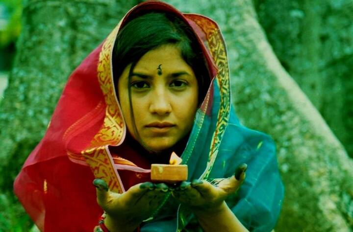 तीज के अवसर पर हरे रंग के परिधान को पहनने की तवज्जों दी जाती है, इसलिए इस दिन महिलाएं हरे रंग की साड़ी, सूट या लहंगा पहनती हैं. फोटो : इंस्टाग्राम