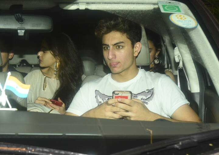 इस दौरान सारा ट्रेडिशनल लुक में काफी खूबसूरत नजर आ रही थी. (तस्वीर: मानव मंगलानी)