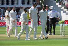 सिर्फ़ क्रिकेट ही नहीं बयानों के टेस्ट में भी फ़ेल हुई टीम इंडिया