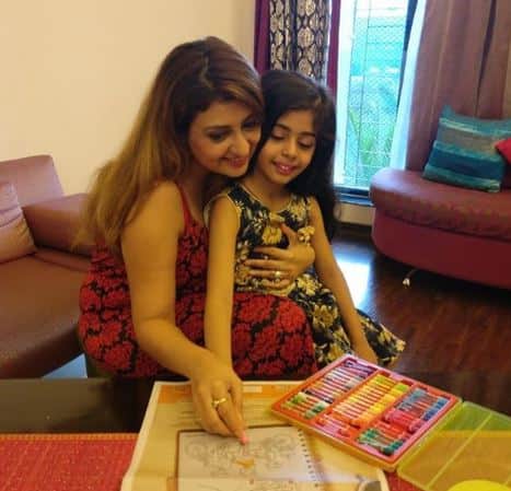 टीवी एक्ट्रेस जूही परमार का खुलासा, तलाक के बाद ऐसा था 5 साल की बेटी का रिएक्शन Juhi Parmar speak up for the first time after divorce with husband sachin टीवी एक्ट्रेस जूही परमार का खुलासा, तलाक के बाद ऐसा था 5 साल की बेटी का रिएक्शन