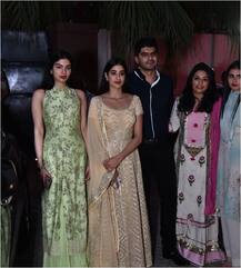 Photos: एक्ट्रेस श्रीदेवी की 55वीं जयंती पर परिवार ने किया याद, जाह्नवी की आंखें हुई नम