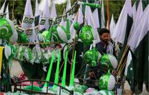 आजादी के जश्न में डूबा पड़ोसी मुल्क पाकिस्तान, देखें तस्वीरें