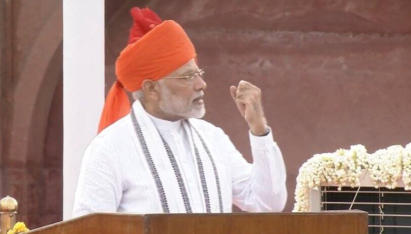 prime minister modi announce ayushman bharat yojna from red fort, starts from 25 sep 25 सितंबर से देश में लागू होगी आयुष्मान भारत योजना- PM मोदी