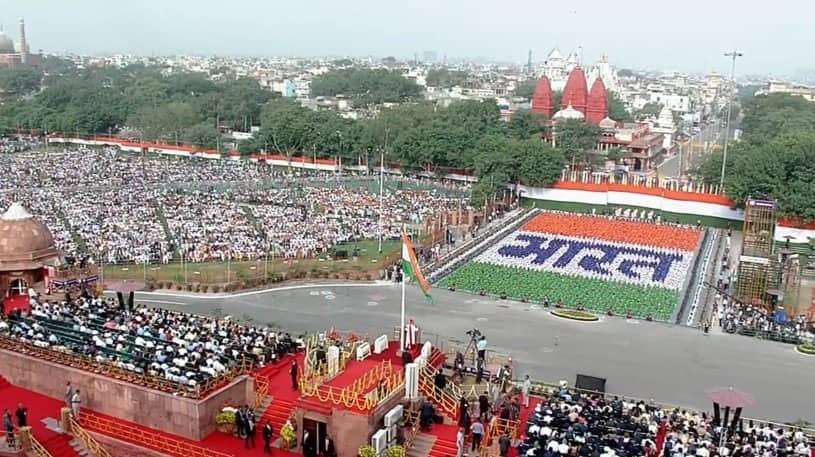 पुरानी रफ्तार से चलते तो कई काम पूरे करने में दशकों लग जाते - PM मोदी