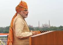 स्वतंत्रता दिवस पर साल-दर-साल बदला पीएम मोदी का साफा, देखें तस्वीरें