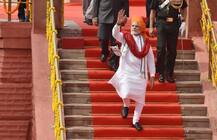 लाल किले से पीएम मोदी ने दिखाए भविष्य के सपने, किए ये बड़े एलान