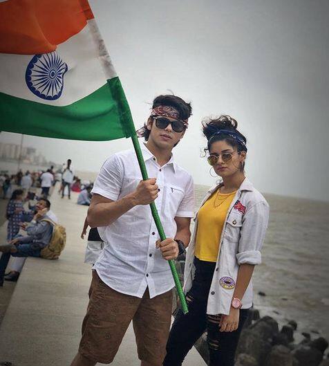 सोशल मीडिया पर सबसे ज्यादा एक्टिव रहने वाली बाल कलाकार अवनीत कौर इस मौके पर कैसे पीछे रह सकती थीं. फोटोः इंस्टाग्राम