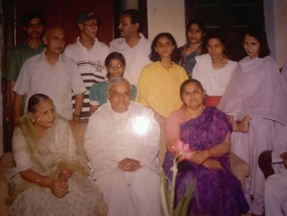 atal bihari vajpayee relationship with gorakhpur गोरखपुर से भी है पूर्व पीएम का नाता, 78 साल पहले भाई की शादी में सहबाला बनकर आए थे अटल बिहारी बाजपेयी