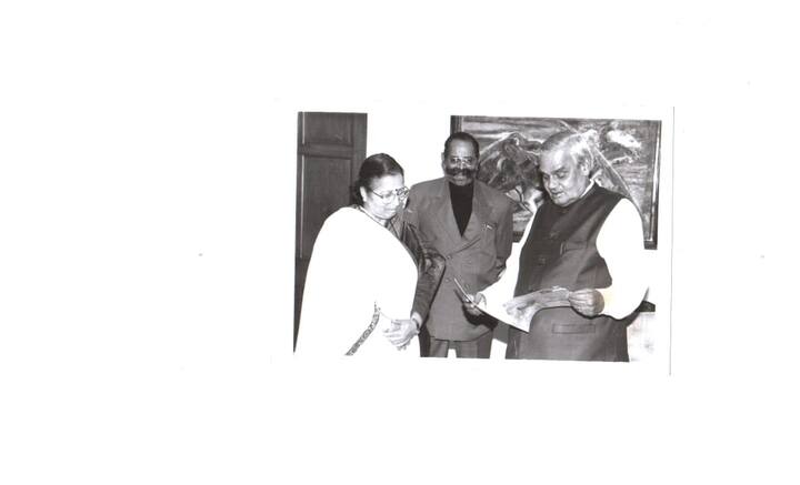 2000 के बाद से अटल बिहारी वाजपेयी की तबीयत अचानक से बिगड़ गई.
