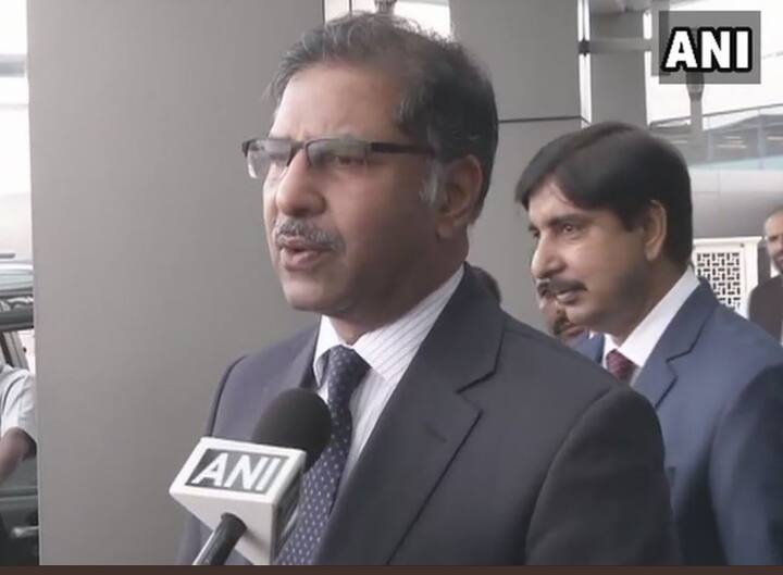 पाकिस्तान कानून मंत्री सैय्यद अली जफर ने भी अटल जी को श्रद्धांजलि दी.