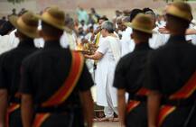 Atal Bihari Vajpayee Funeral: बेटी नमिता ने दी मुखाग्नि, फूटकर रो पड़ीं नातिन, पीएम मोदी ने बंधाया ढांढस