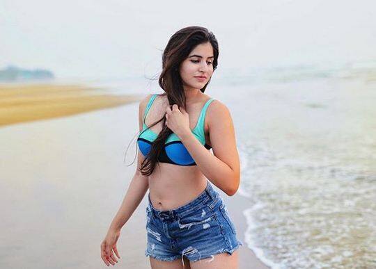 सोशल मीडिया पर हसीनाओं की कमी नहीं है. इन्हीं में से एक हैं साक्षी मलिक. फोटोः इंस्टाग्राम