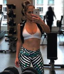 एक्ट्रेस जेनिफर लोपेज कर रही हैं फिल्मों में वापसी, कॉमेडी रोल में आएंगी नजर