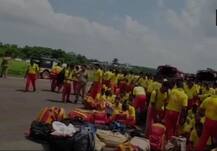 बारिश से बुरी तरह प्रभावित केरल में लोगों के चेहरों पर मुस्कान ला रहे हैं गुमनाम नायक