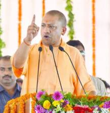 गोरखपुर दंगा: CM योगी के खिलाफ मुकदमे से इनकार पर यूपी सरकार को सुप्रीम कोर्ट का नोटिस