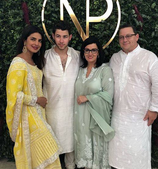 प्रियंका चोपड़ा के ससुराल में दो छोटी बच्चियों को छोड़कर सभी फिल्म और म्यूजिक इंडस्ट्री से किसी ना किसी रूप में जुड़े हुए हैं. फोटोः इंस्टाग्राम 