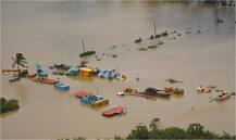 Photos: केरल में बाढ़ का तांडव जारी, 400 से ज्यादा लोगों की मौत