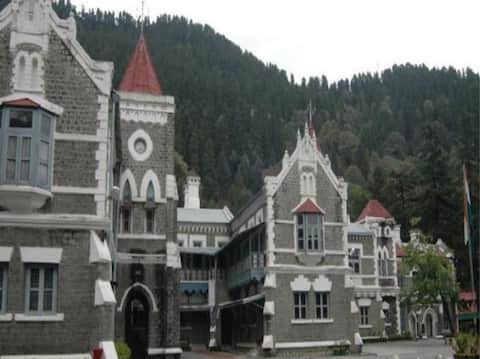 उत्तराखंड हाईकोर्ट ने बकरीद पर खुली जगह में कुर्बानी देने पर लगाई रोक उत्तराखंड हाईकोर्ट ने बकरीद पर खुली जगह में कुर्बानी देने पर लगाई रोक