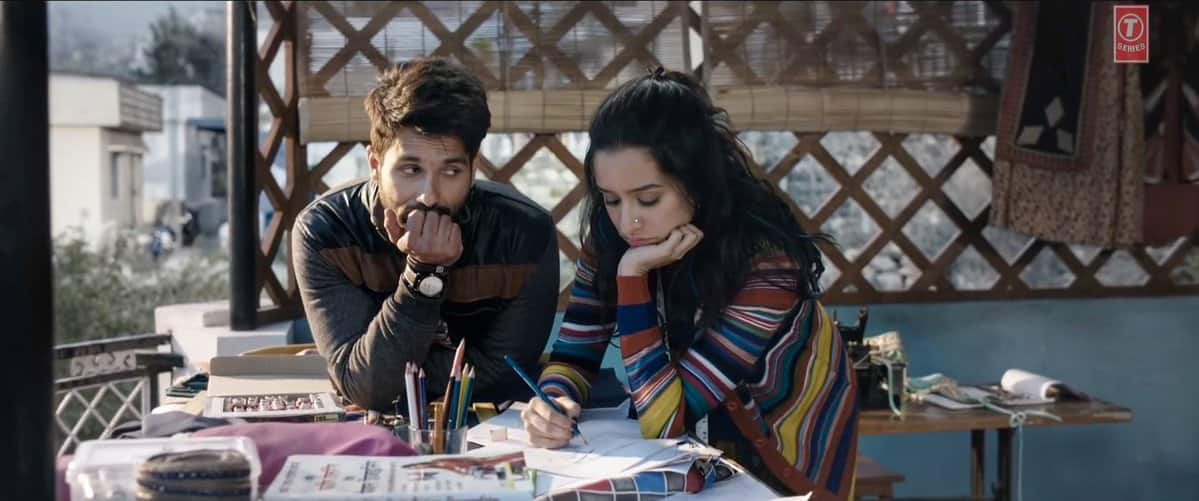 देखते-देखते' गाकर आतिफ असलम ने जीता दिल, हिट हुई शाहिद और श्रद्धा की जोड़ी, देखें