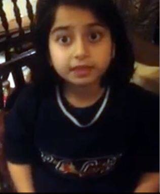 Viral Video from Pakistan has a kid pro in politics cribbing about Eidi Viral Video: देखें, ईदी नहीं मिलने पर इस 'सियासी बच्ची' ने मां को क्याें बुलाया नवाज़ शरीफ
