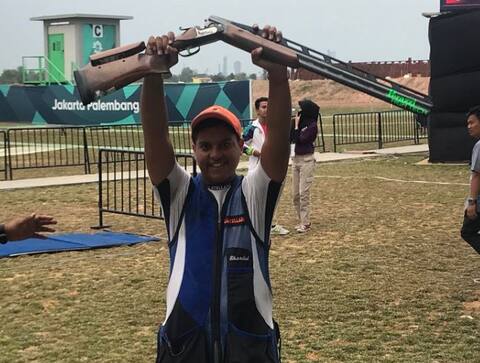 Asian Games 2018: 15 साल के शार्दुल विहान ने लगाया सिल्वर पर निशाना Asian Games 2018: 15 साल के शार्दुल विहान ने लगाया सिल्वर पर निशाना